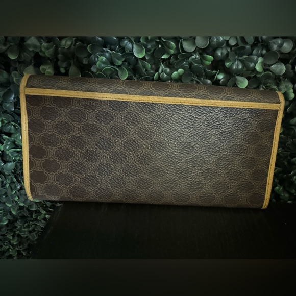 Celine wallet pre-loved - Picture 2 of 14